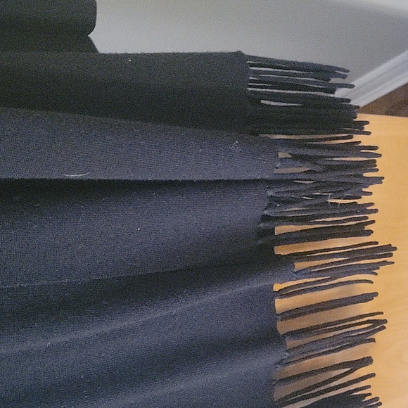 Laura M long cardigad - Picture 3 of 4